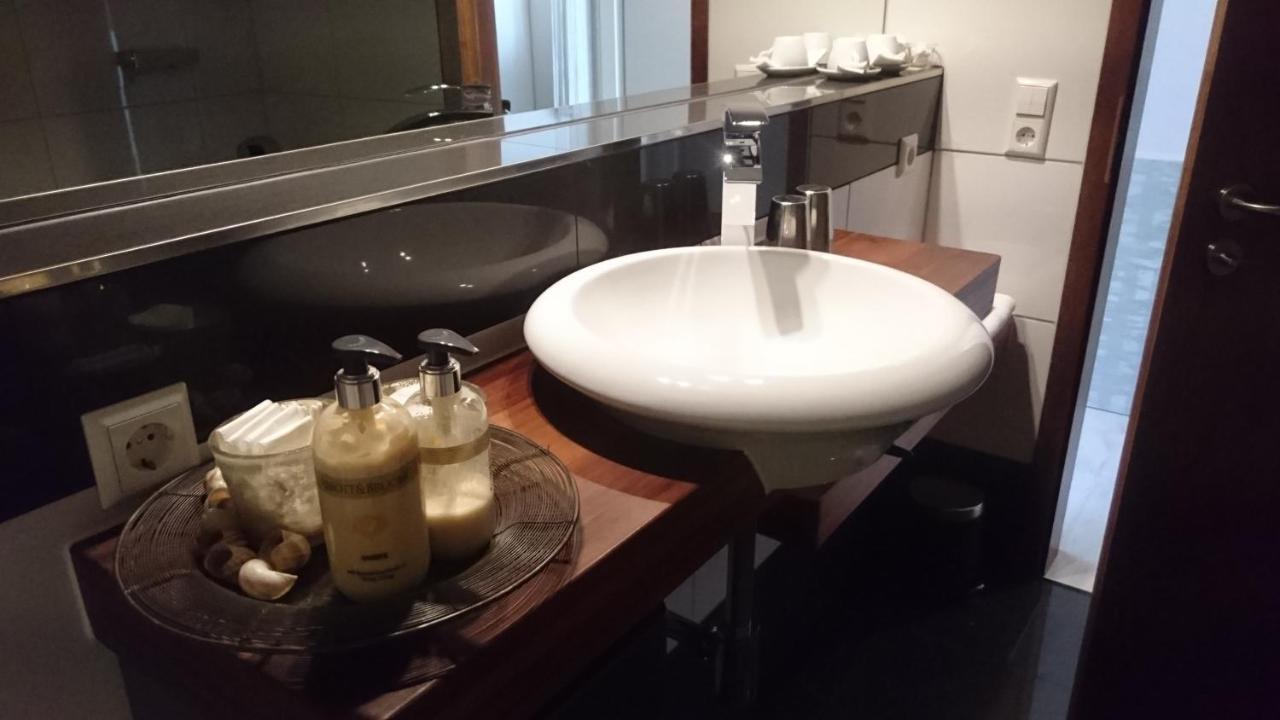 K82 Bnb & Hotel Kirchentellinsfurt Zewnętrze zdjęcie