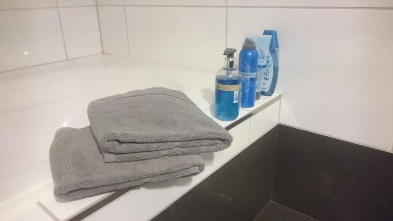 K82 Bnb & Hotel Kirchentellinsfurt Zewnętrze zdjęcie